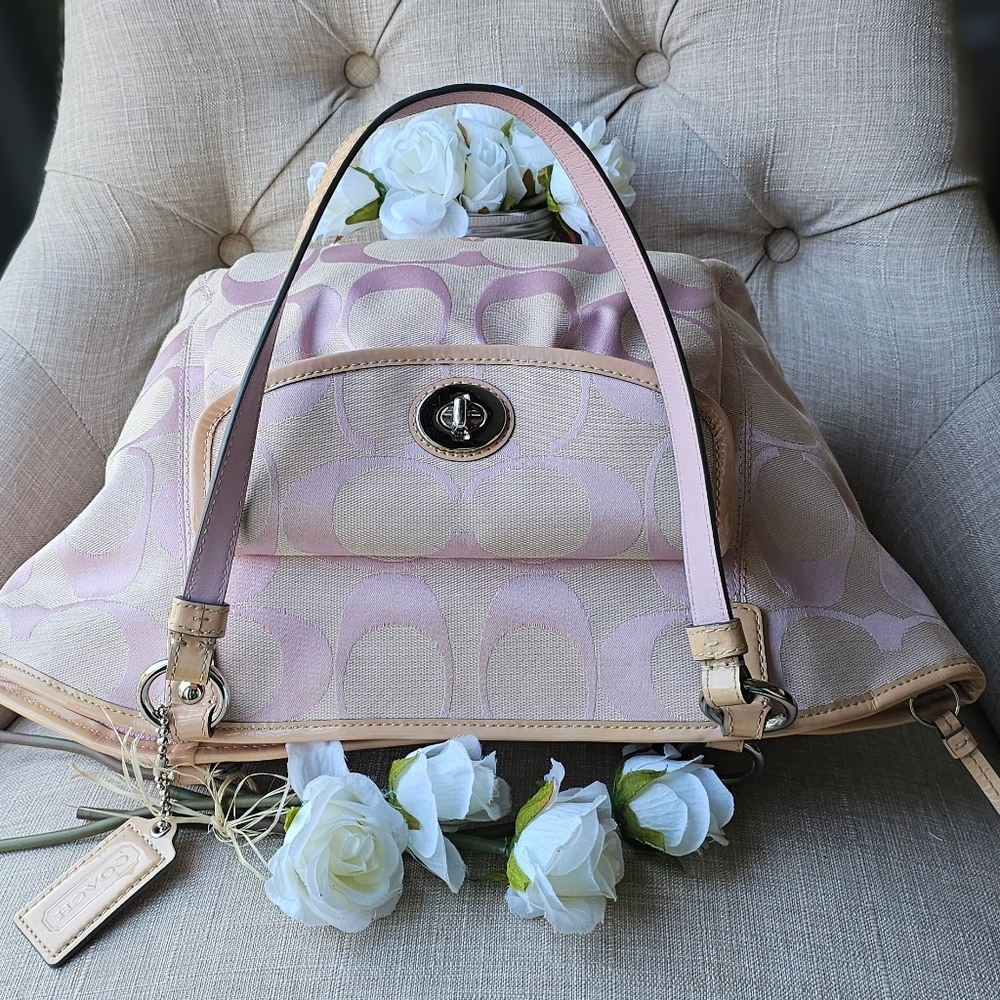 Vintage Coach Signature Leah Shoulder/Tote Bag (Pink) - Picture 7 of 16
